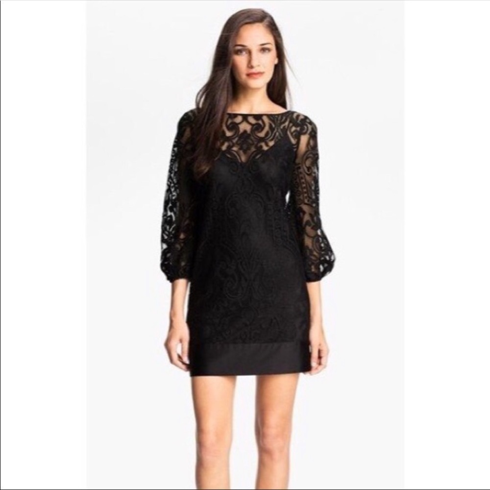Laundry by Shelli Segal Blouson black lace overlay long sleeve dress size 2